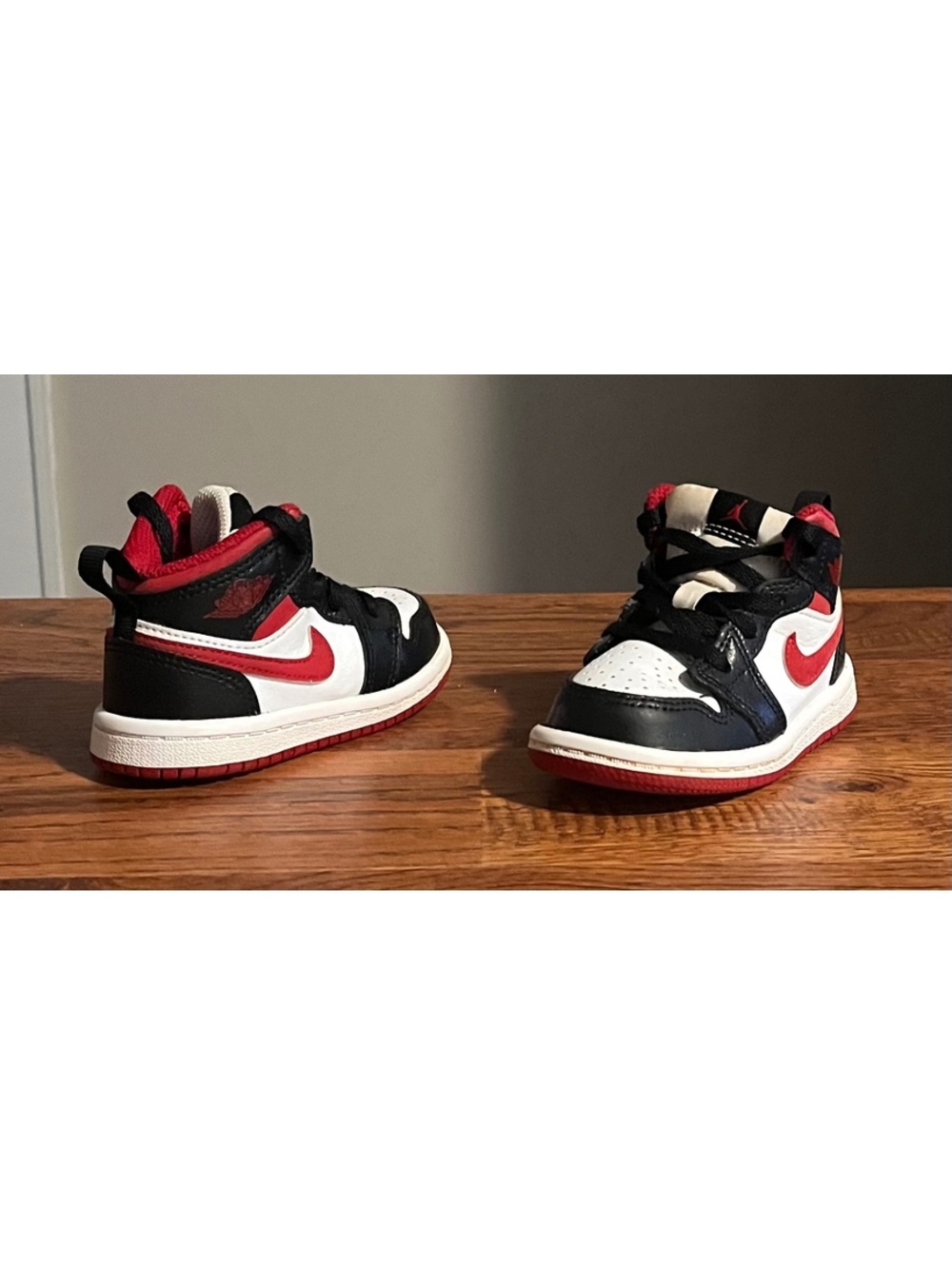 Jordan 1 Mid Gym Red Black White Toddler Shoes size 5c